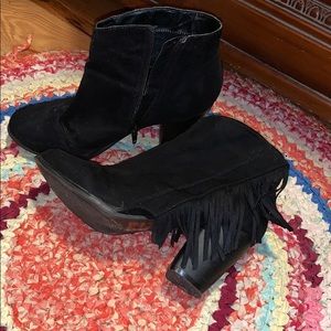 Booties with fringe!